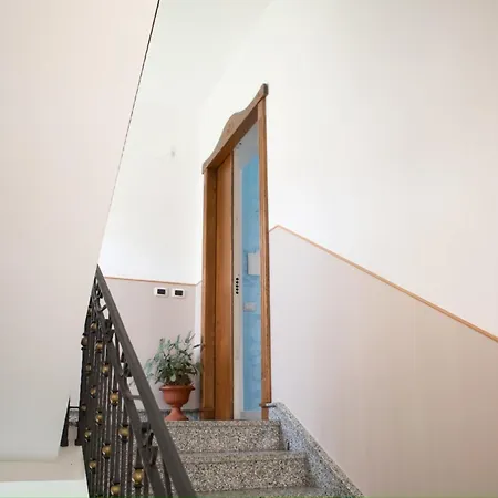 Casa Anna Apartments Pimonte Esterno foto